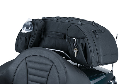Облегчённая мягкая сумка Momentum Hitchhiker на багажник Tour-Pak 