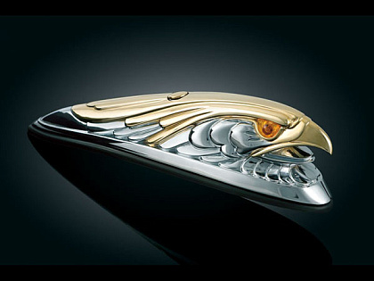 Орел - украшение для переднего крыла, хром/золото, светящиеся глаза.